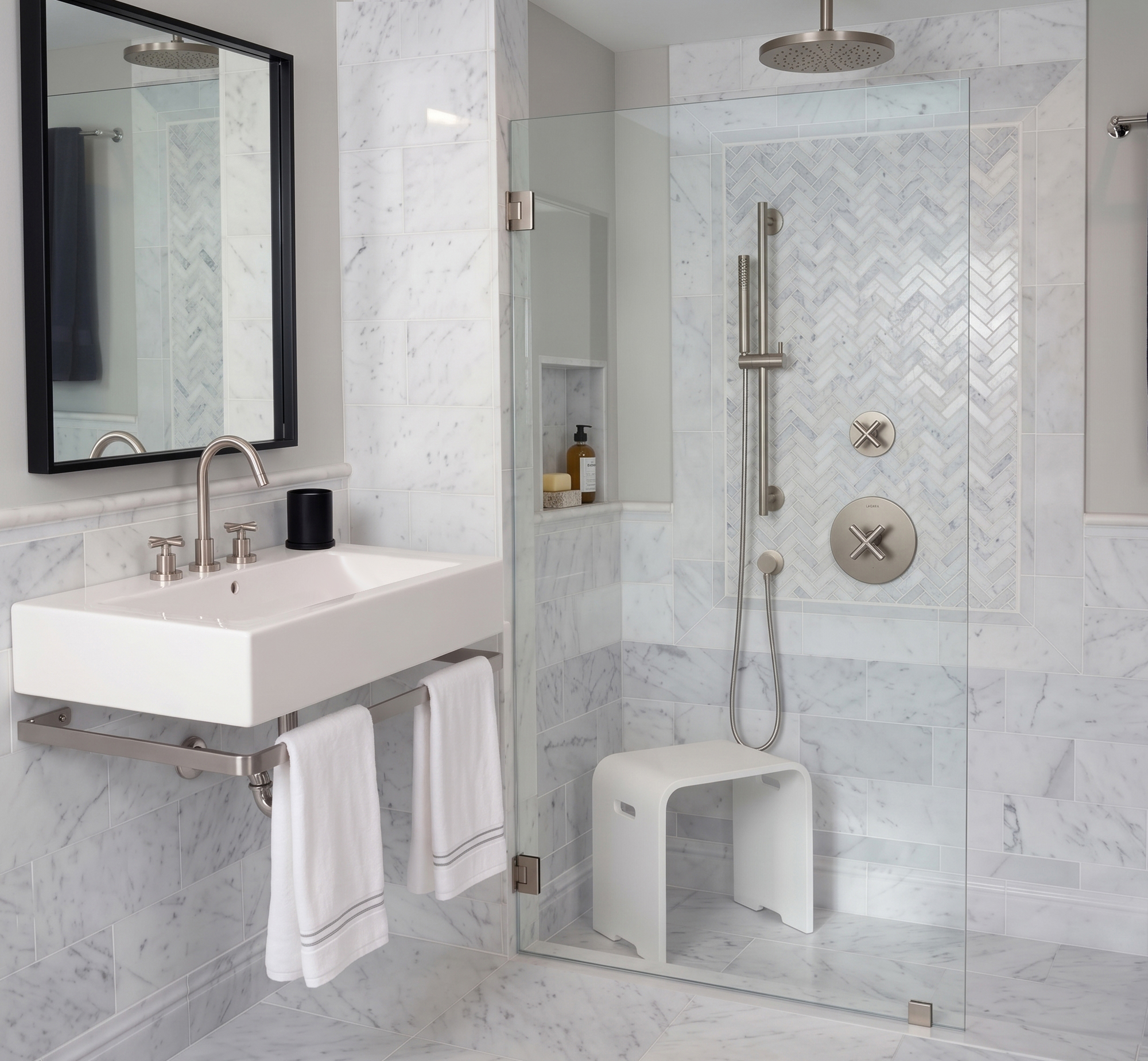 5468+CignoShower image